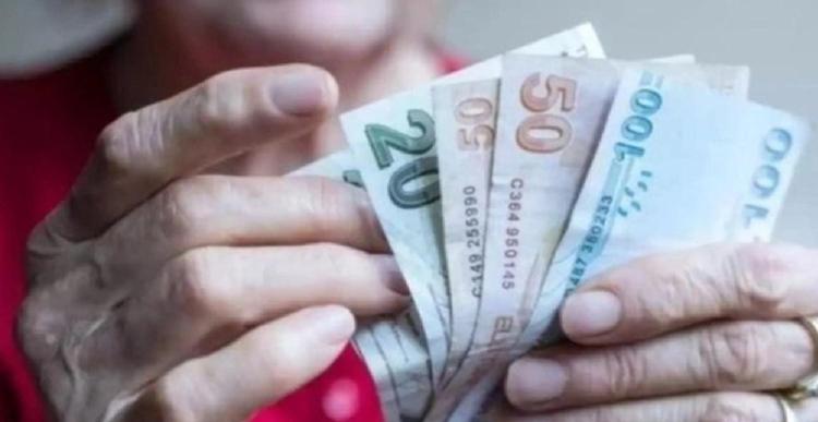 Ev hanımlarına aylık 6 bin TL sosyal destek geliyor Ödemeler iki ayda bir PTTden alınıyor İşte başvuru şartları