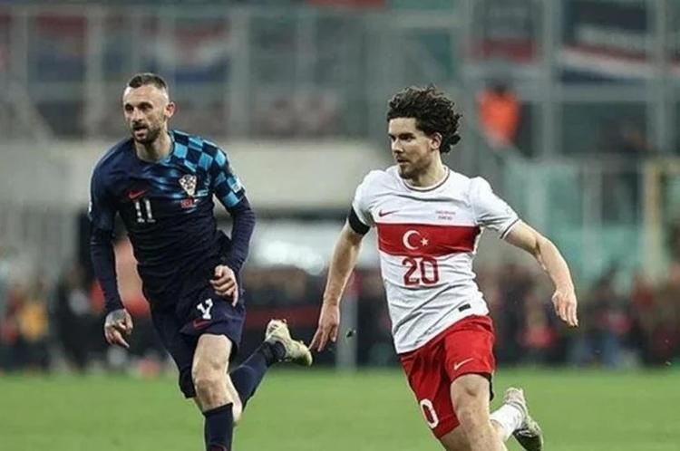 Türkiyenin maçı hangi kanalda Hırvatistan Türkiye maçı şifresiz mi, saat kaçta başlıyor