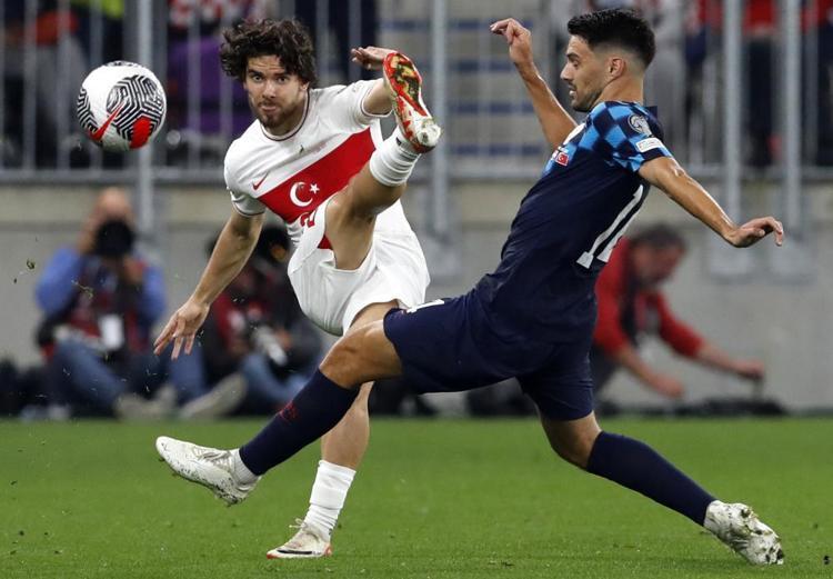 İsmail Yüksek çılgınlığı Hırvatları resmen dağıttı, Montella ilk maçta tarihe geçti