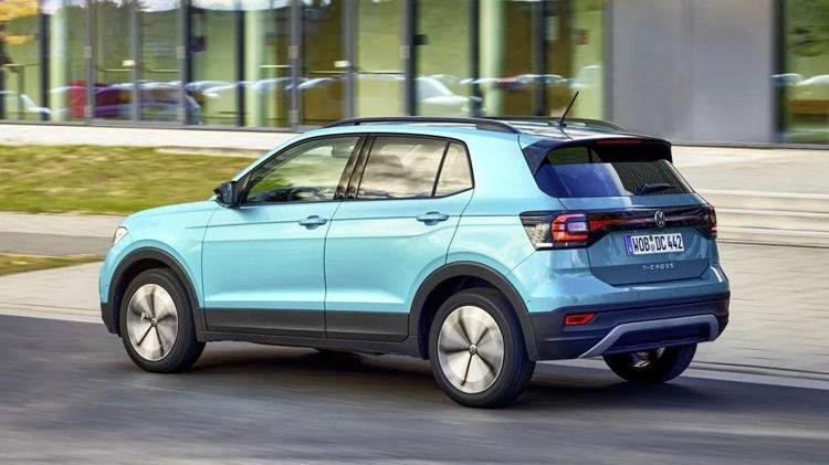 SUV modelde Volkswagen T-Cross fiyatları dibi gördü Güncel liste gözleri kamaştırıyor