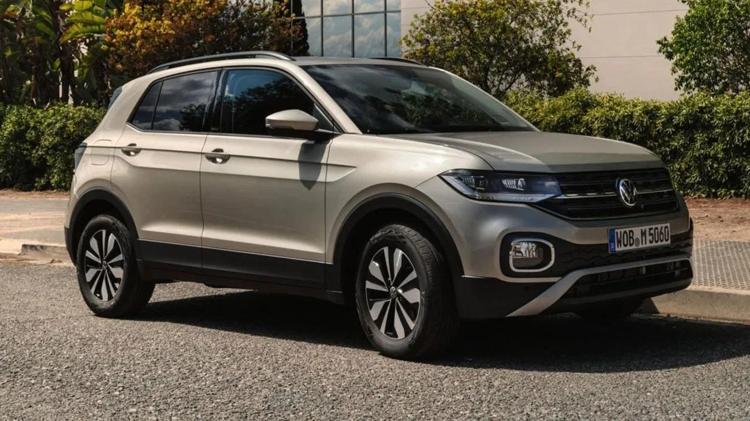 SUV modelde Volkswagen T-Cross fiyatları dibi gördü Güncel liste gözleri kamaştırıyor