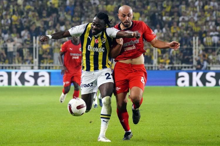FARKLI BİR YERE GİTTİ MAÇ
