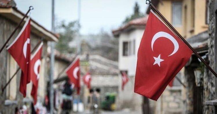 29 Ekim 100. yıl şiirleri: 29 Ekim Cumhuriyet Bayramı şiirleri ilkokul, ortaokul lise düzeyince 2,4,6 kıtalık şiirler