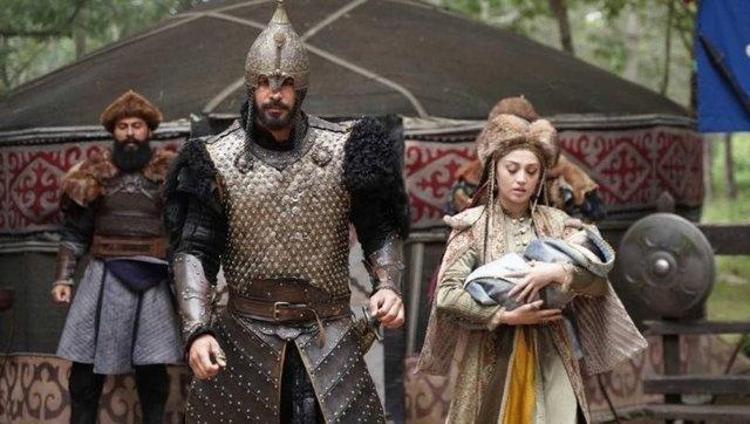 ALPARSLAN ROMAYI MALAZGİRTE GÖMÜYOR