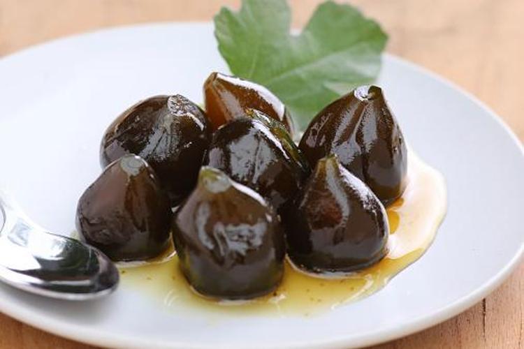 Kuran-ı Kerimde adı geçiyor Sabah kalkar kalkmaz ve gece yatmadan önce tüketenler şifa buluyor