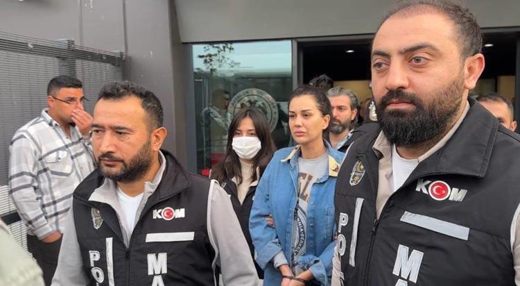 DOSTLUK BİTTİ, KURŞUNLAR KONUŞTU