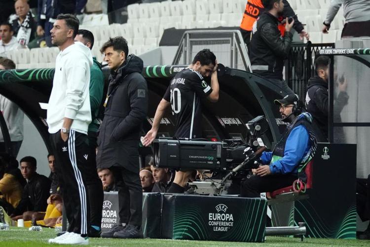 MiLLi TAKIM’I DÜŞÜNÜRKEN BEŞiKTAŞ’TA KRiZ PATLADI