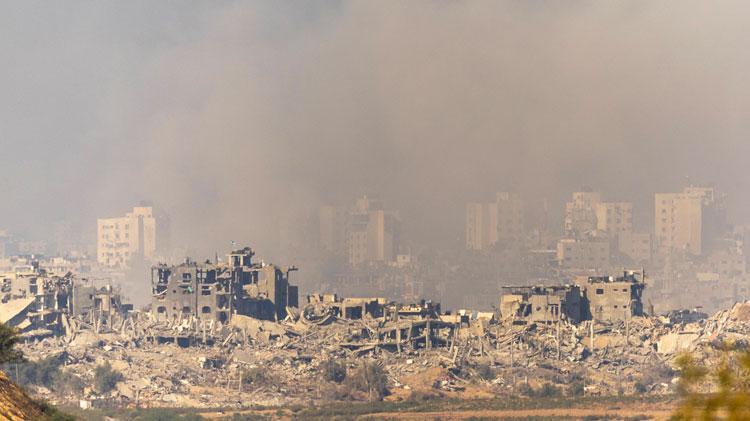 Gazzeden son dakika haberleri Endonezya Hastanesi kuşatıldı, İrandan İsraile sert uyarı geldi: Yeni cepheler açılabilir