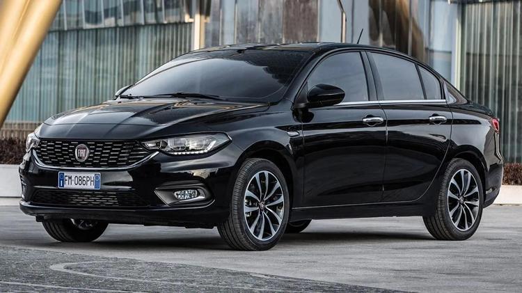 Fiat Egea Sedan yokuşlarda tıkanıyor ama fiyatı çıldırıyor Bu fiyat bu kampanyayla bir daha gelmez