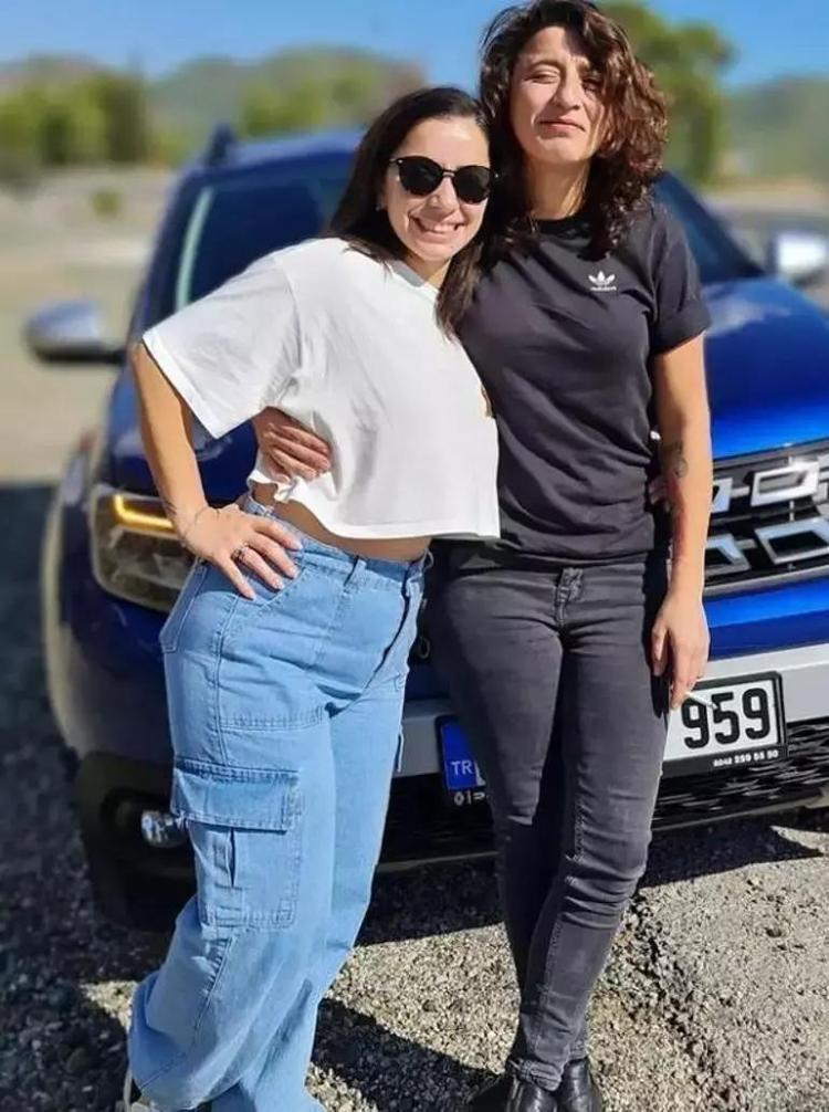 EVLATLIK ALINMIŞLARDI
