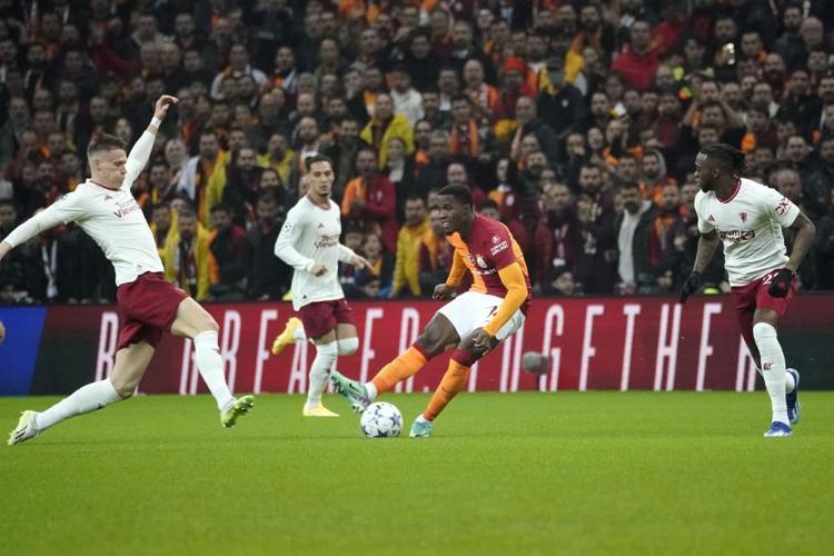 Victor Nelsson gerçekleri ortaya çıktı Manchester United maçı öncesi arıza çıkarmış