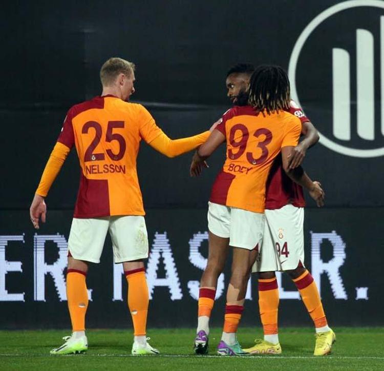 Osman Şenher, Pendikspor maçı sonrası Galatasaraylı yıldıza sert çıktı Takımda oynayacak kalitesi yok
