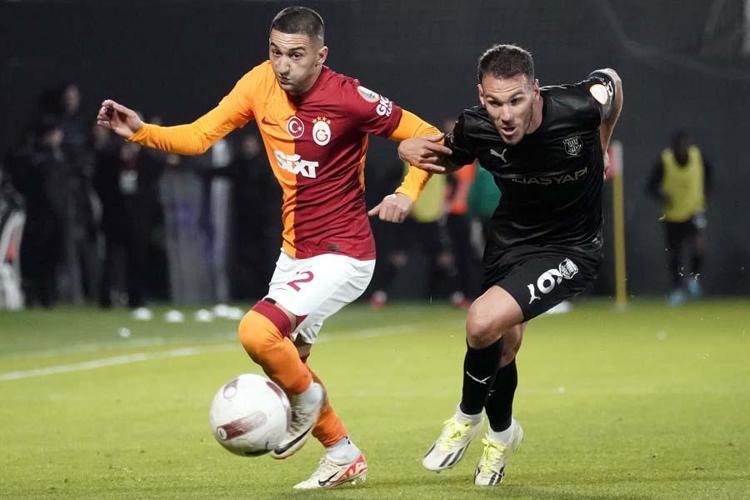 Osman Şenher, Pendikspor maçı sonrası Galatasaraylı yıldıza sert çıktı Takımda oynayacak kalitesi yok
