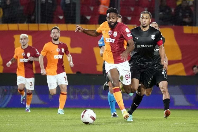 Osman Şenher, Pendikspor maçı sonrası Galatasaraylı yıldıza sert çıktı Takımda oynayacak kalitesi yok