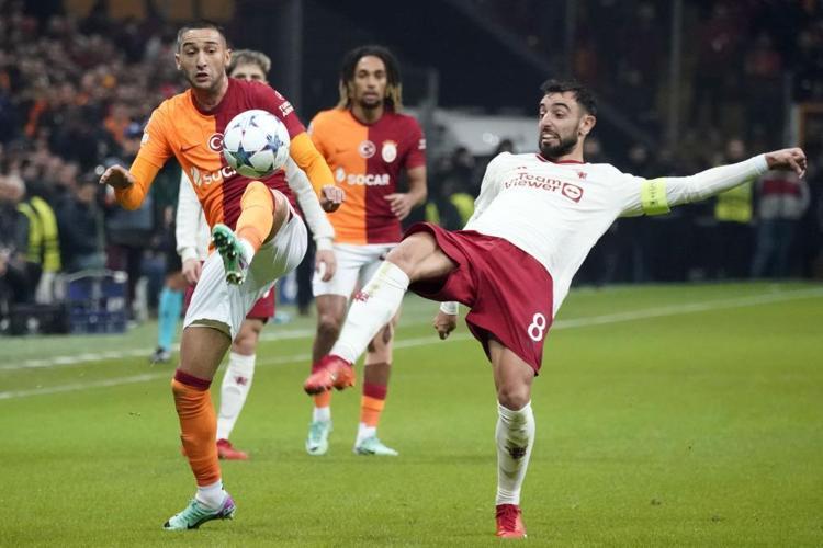 ZIYECH GÖNLÜNÜ KAPTIRDI
