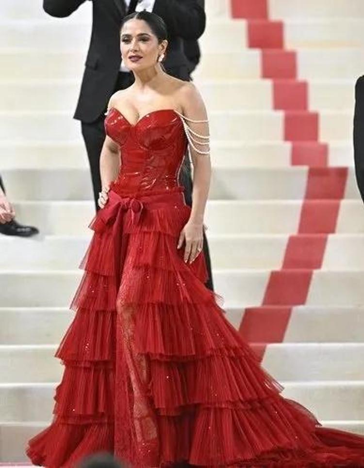 Salma Hayek — %88