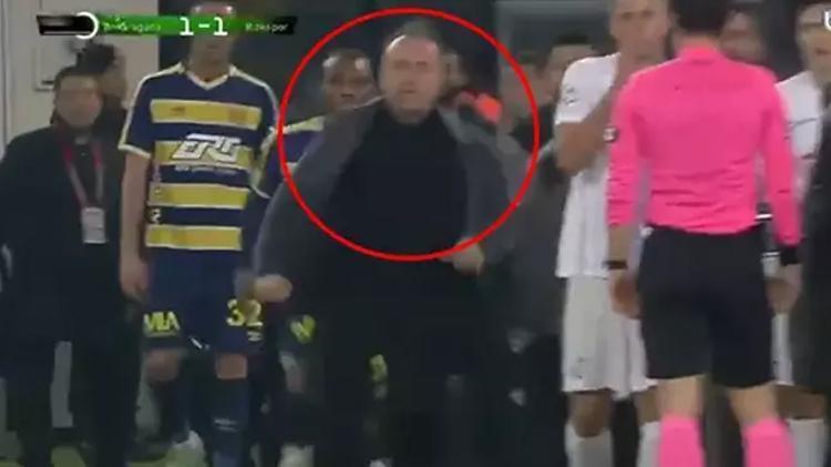 Halil Umut Melerin yeni bebeği doğmuş İşte sahadan çıkarken söylediği sözler