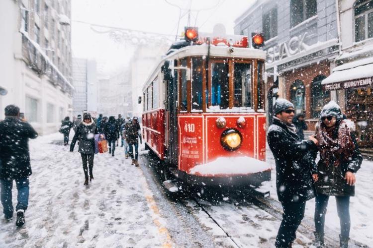 Kar ve kuvvetli yağışlar geliyor Meteoroloji tarih vererek illeri tek tek açıkladı