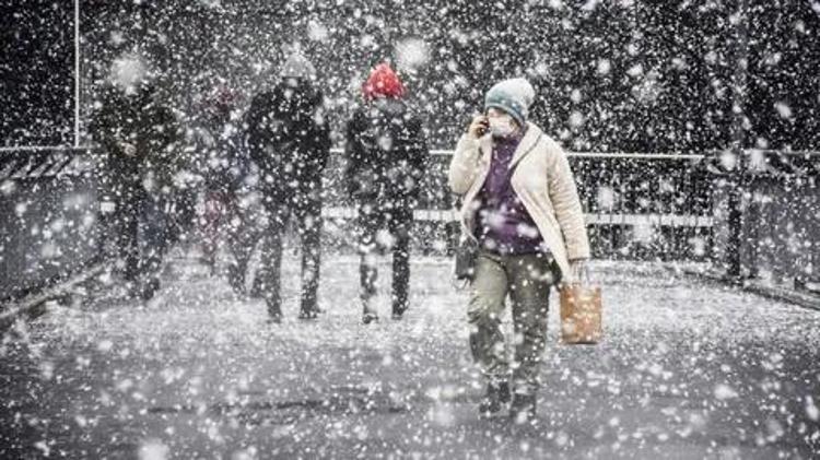 Havada kar kokusu var Hafta sonu tatili Cumadan başlayabilir Meteoroloji ilan etti: İstanbul kar yağışıyla tanışıyor