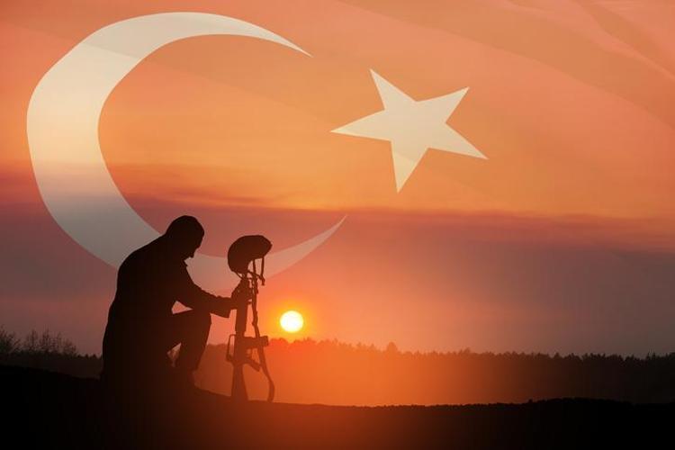 Şehitler Ölmez | Şehit sözleri ve ölenler için rahmet mesajları: Peygamber Efendimizin şehitler ile ilgili sözleri