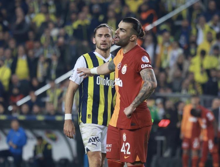 GALATASARAYDAN MAÇ SONRASI PAYLAŞIM