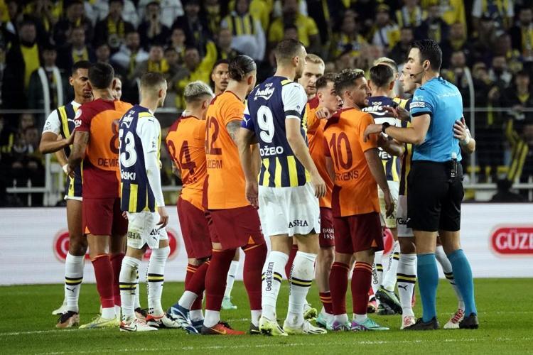 TENEZZÜL BİLE ETMEDİ