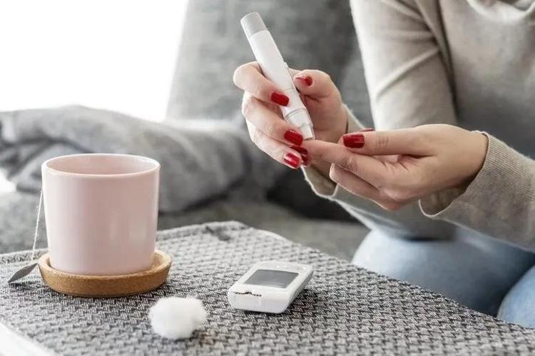 Ayaklarınızda bu durum varsa yüksek şeker riski var Bu semptomlar ölümcül olabilir