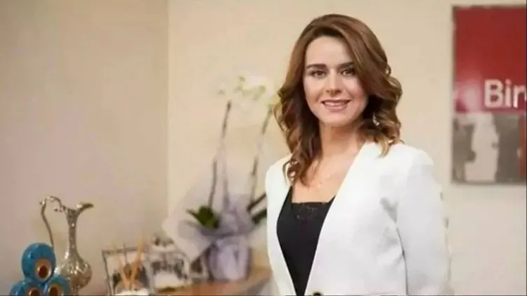 Seçil Erzanın gizli mesajları ifşa oldu Olay yaratan yasak aşk ve Fatih Terim detayı