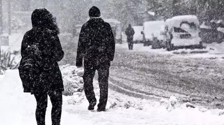 Kar gelmeden tatili gelebilir 9 Ocak okullar tatil mi Meteoroloji uyardı, Valiliklerden karar bekleniyor Yarın hava nasıl olacak