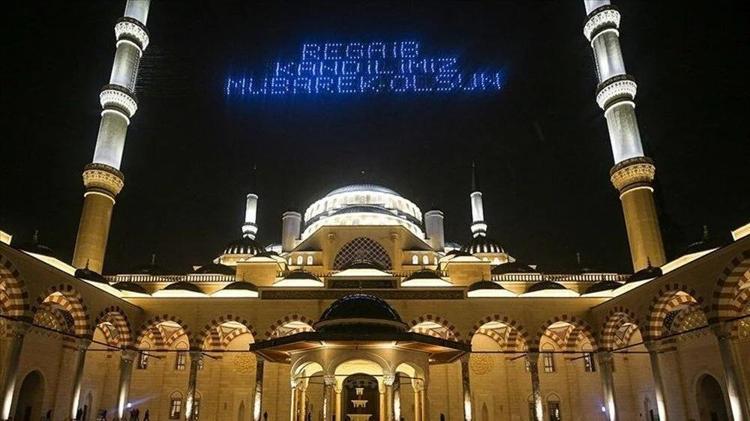 Recep ayının 1. günü Cuma mesajları: 12 Ocak Üç Aylarlı, resimli, ayetli Cuma mesajları