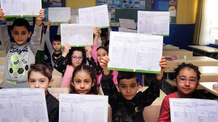 5 GÜN DEVAMSIZLIK YAPAN TAKDİR TEŞEKKÜR BELGESİ VERİLMEYECEK
