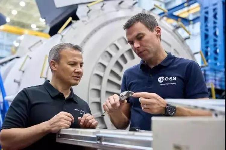 Alper Gezeravcı kimdir İlk Türk astronot nereden uzaya gidecek, Alper Gezeravcı uzaya ne zaman gidecek