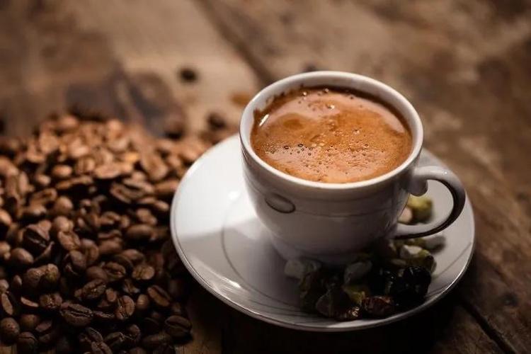 Kahvenin yeni hali: İçine damlatın, faydası da keyfi de 10 kat artıyor