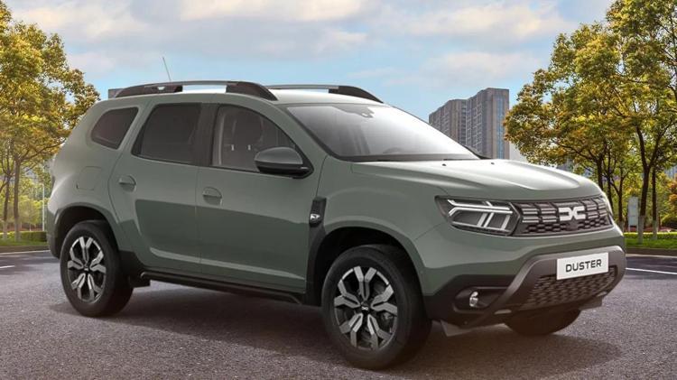 SUV modelin birincisi: Dacia Duster yeni fiyatını 2024e ayarladı Kimse bunu beklemezdi