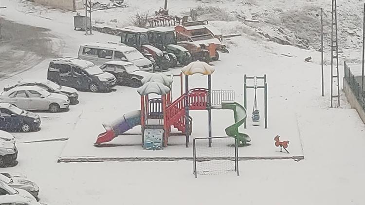 ERZURUM BEYAZA BÜRÜNDÜ