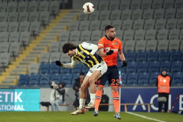 Fenerbahçeyi şampiyon yapacak transfer Türkiye değil, dünya konuşacak, efsane golcü geliyor