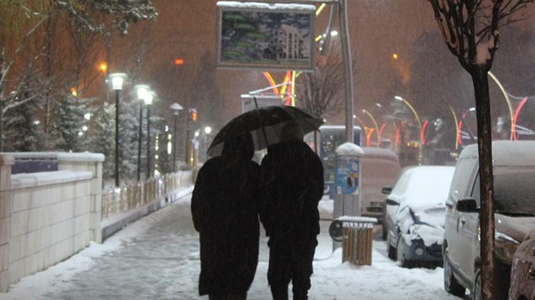 Kar yağışı fena vuracak Yeni soğuk hava dalgası geliyor, Meteoroloji açıkladı, İstanbul dahil 31 ilde alarm