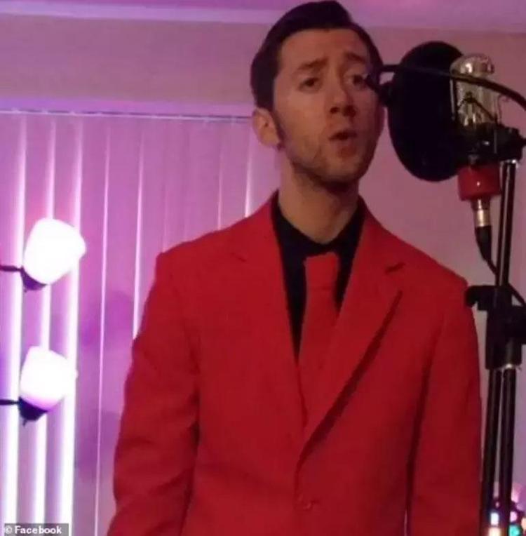 ABDyi şok eden video Biden hükümetini eleştirerek babasının kesik başını Youtube yayınında gösterdi