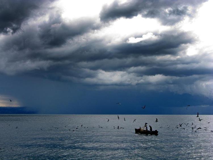 DENİZLERDE HAVA