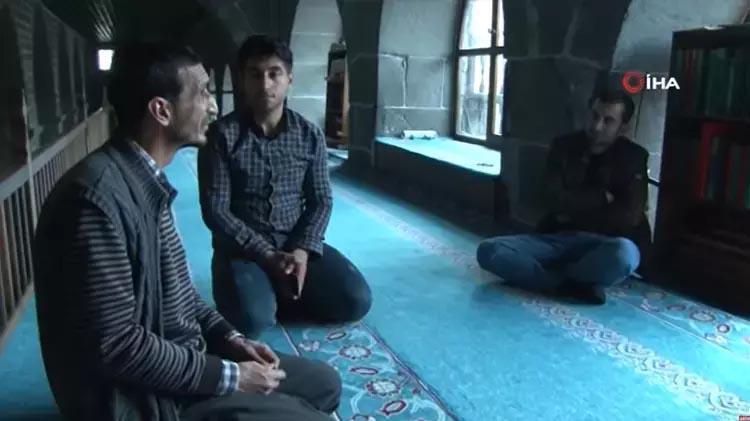 VERDİĞİ RÖPORTAJ AKILLARA GELDİ