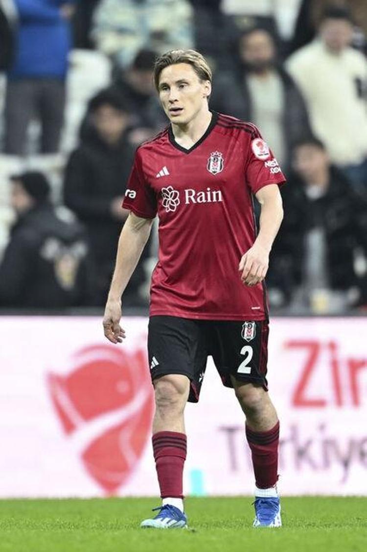 Beşiktaş Trabzonspor maçı hangi kanalda BJK TS maçı saat kaçta başlıyor İşte muhtemel 11ler