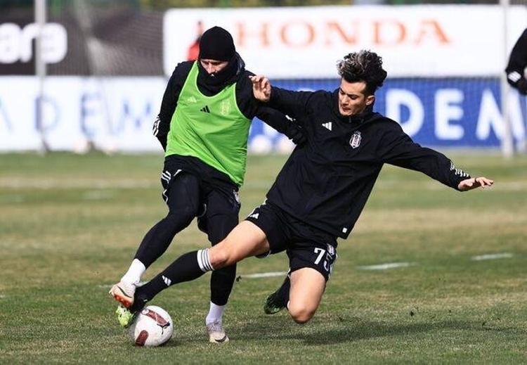 Beşiktaş Trabzonspor maçı hangi kanalda BJK TS maçı saat kaçta başlıyor İşte muhtemel 11ler