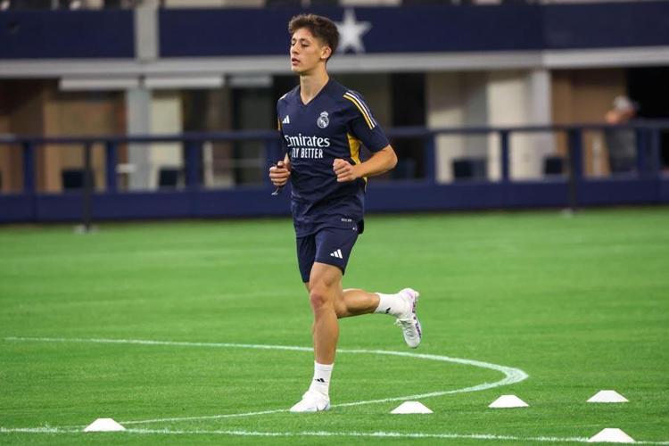 Madrid derbisinde Real Madrid uzatmalarda yıkıldı Maç sonrası Carlo Ancelottiye Arda Güler tepkisi: Korkaksın