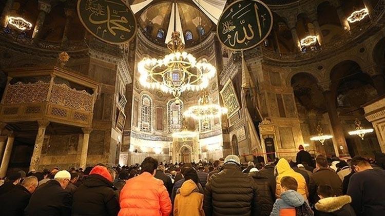 2024 yılı berat kandili ne zaman Diyanet Berat kandili 2024 tarihi: Berat kandilinde kaç gün oruç tutulur 2024