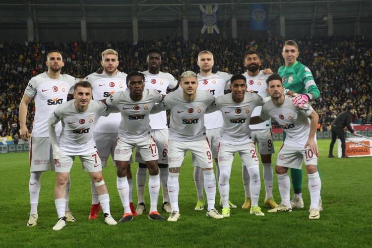 YOĞUN MESAİ: