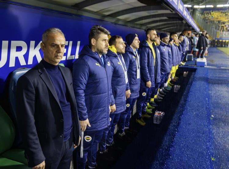 Dzeko, Tadic takımı toplayıp söyledi Forvette Serdar Dursun işleri karıştıracak