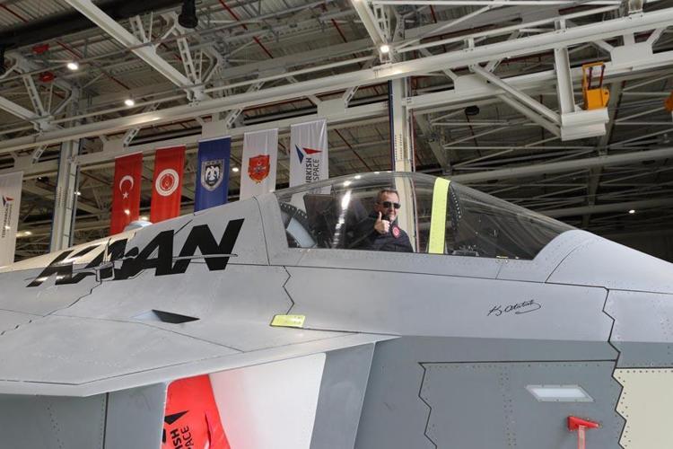 Türkiye için tarihi ve kritik aşama aşıldı İşte KAAN ve F-16 karşılaştırması