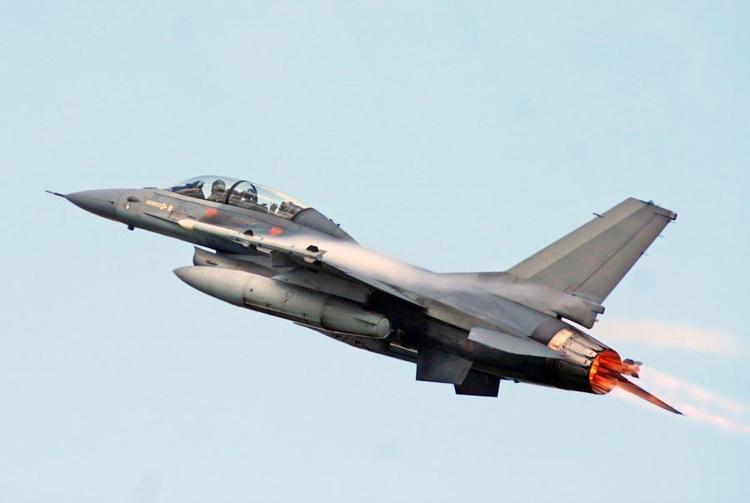 General Dynamics F-16 Fighting Falcon