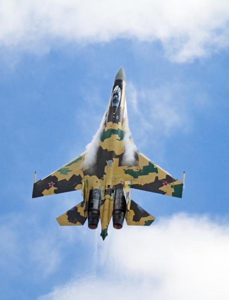 Suhoy Su-35
