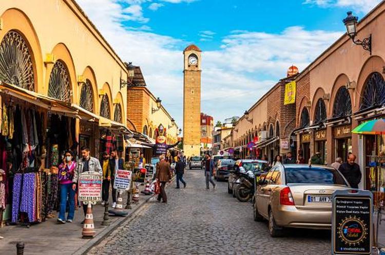 Doğası ve tarihiyle herkesi büyülüyor İşte Adanada mutlaka görülmesi gereken yerler